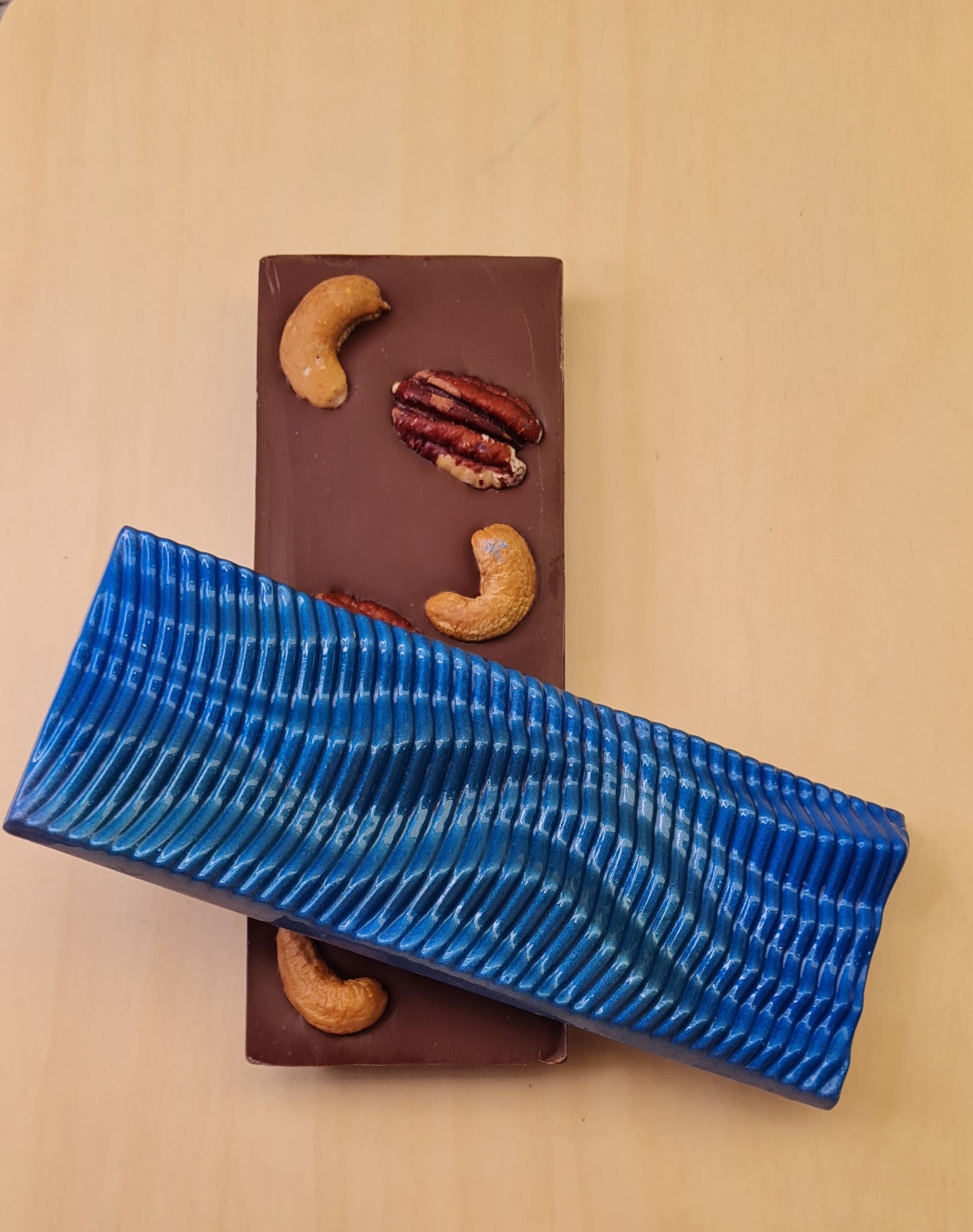 ChocoWave kaka mjölkchoklad med nötter